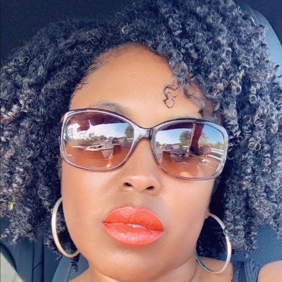 Meet your Posher, Princess - Picture 8 of 8